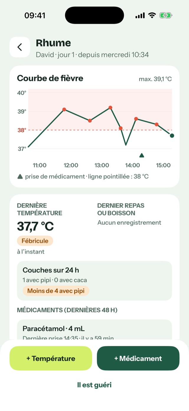 Écran d’un épisode de rhume avec la courbe de fièvre, la dernière température et les prises de paracétamol